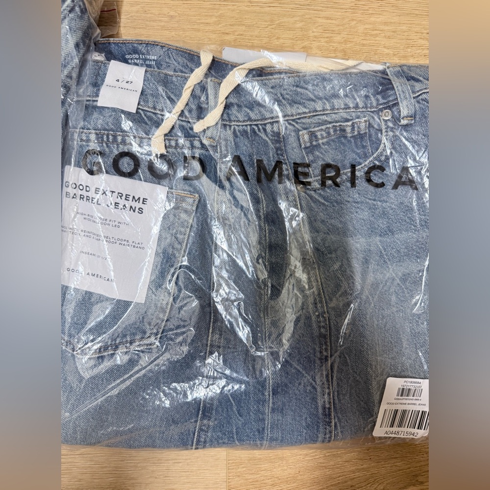 NWT Good American Good extreme barrel jeans - Picture 7 of 9